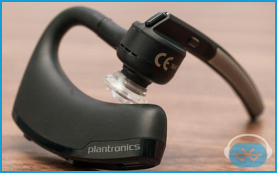 oreillette-plantronics-voyager-legend-design